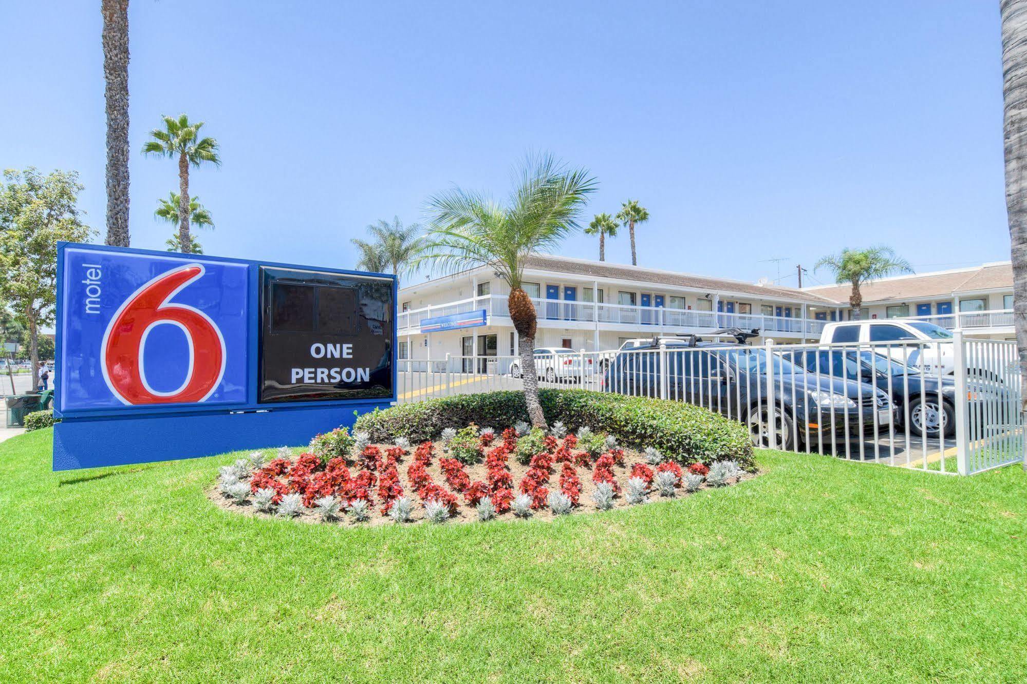 Motel 6-Santa Ana, Ca エクステリア 写真